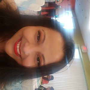 Meet your Posher, Sonia